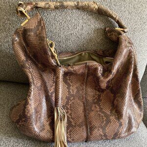 G.I.L.I. Hobo Bag